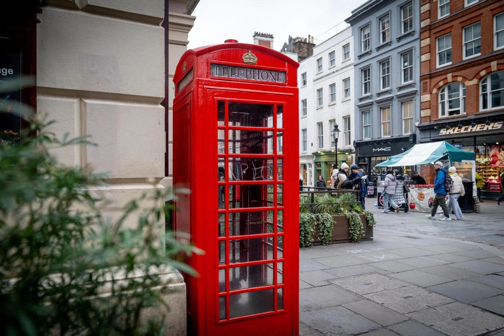 Cuthbert - Heart Of Covent Garden! Londra